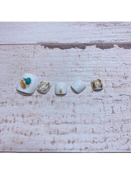 ネイルアンドまつ毛エクステ ルーナ イオン多摩平の森店/フットデザイン