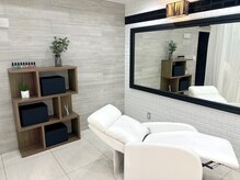 イヴ 新浦安店(Eve)の雰囲気（ゆったりと落ち着いた雰囲気のアイブース）