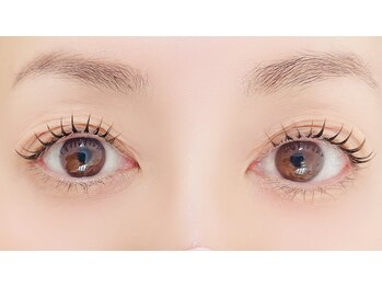 クリア アイラッシーズ アンド ネイルサロン シャイン(CLEAR & SHINE)/フラットラッシュ100本＆healthy