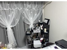 個人サロンの為、全ての施術を一人でさせていただきます♪