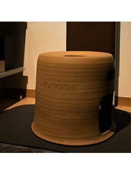 ヨモギー 渋谷店(YOMOGii)/国産笠間焼　オリジナル黄土椅子