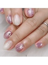 カプチーノ(cappuccino)/ぷっくり貝殻ネイル