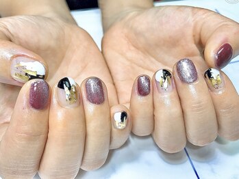 ティーエス ネイル ガーデン(T.S Nail Garden)/マグネットデザイン