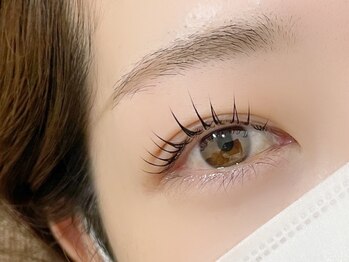 アイフェリス 長町店(I feliz)の写真/お客様のお悩みに寄り添う丁寧なカウンセリング。初めての方でも理想の目元へ☆