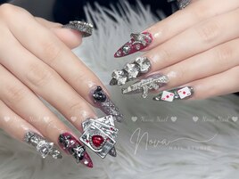 キラキラレッドネイル