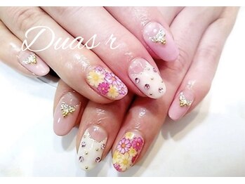 デュアスアール チャンドラ(DuasR chandra)/お花ネイル