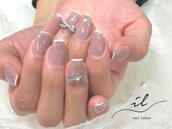 イル 神戸店/ストレートフレンチ×シンプル