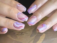 アイヴィー(IVY)/プッチ柄ネイル