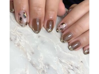 エイトビオラス(8 Biolus)/ヒョウ柄ネイル
