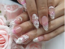 ネイルサロンミキ 横浜(MIKI)/シェルパール人気3D花和装着物