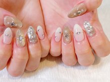 ムーピーネイル(moopy nail)の雰囲気（ナチュラルでも華やかでも、お好みに合わせてご提案します。）