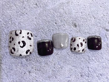 シェリーネイル(Cherie Nail)/マグネット×ヒョウ柄フット♪