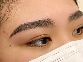 ベティーブー(Betty boo)/ハリウッドブロウリフト