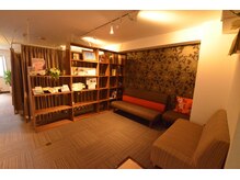 中国鍼灸院 はこしま医針堂/待合室