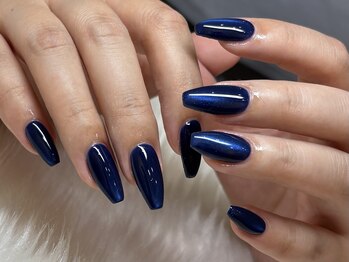 ビー ユー ネイル(Be You Nail)の写真/大人女性の日常に寄り添う綺麗めなワンカラーの塗り方。ちゅるんとしたフォルムが叶う◎