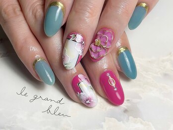 手描きスカーフ柄×3D