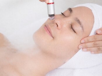 メンズ肌質改善専門 Maria Rose【毛穴洗浄/ニキビ/シミ/たるみ/小顔/痩身/脱毛】の写真/清潔感は最大の武器★第一印象を変える肌“結果重視”のオーダーメイドで毛穴も老け顔も徹底改善★