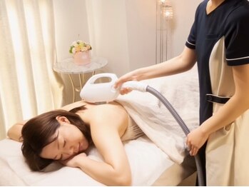 レシズモ(LESSISMO)の写真/【お得なクーポン多数☆脱毛1回￥1000～】知識と経験豊富なスタッフが丁寧に施術♪効果抜群の最新脱毛！