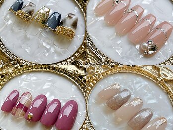 ネイルサロン パピヨン(Nail Salon Papillon)の写真/【パラジェル登録サロン】美爪育成したい方必見!自爪を削らないパラジェル使用で健康的で可愛い指先に…♪