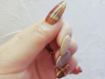 ローバ(LOBA)/チェックネイル