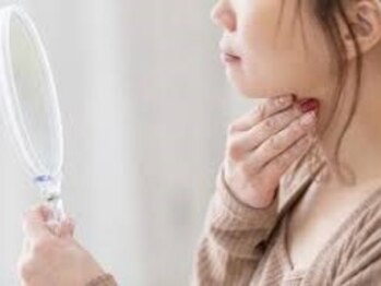 小林接骨院 下総中山院の写真/【小顔矯正】スッキリ小顔へ！触れたくなる輪郭美。歪みを徹底改善するので、左右差にお悩みの方にも◎