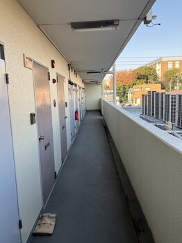 そのままお進みください