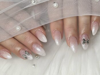 myMee...nail&eye room【2/16 NEW OPEN (予定)】の写真/シンプルだからこそ際立つ「美フォルム」◇どこから見ても美しい、大人の艶ネイルをご提案♪