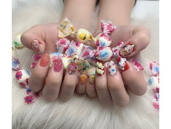 モモ(Momo)/ペコちゃんネイル