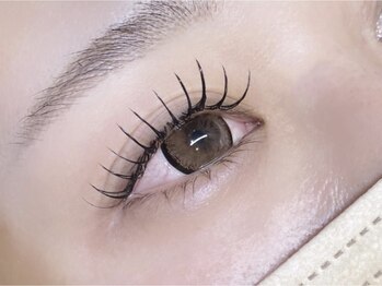 アイ ビューティー ルクール 見附店(EYE BEAUTY Le Coeur)/担当【吉田】