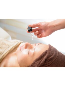 ホウレイ線・たるみ改善！予防ケア