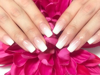 アイリッシュネイル 久屋大通店(Irish Nail)/エアジェル白グラデーション