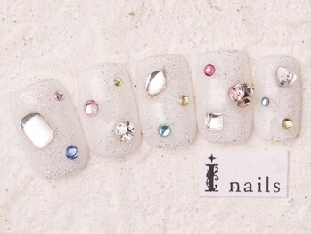 アイネイルズ 新宿店(I nails)の写真/ティアラコレクション9480円☆初回オフ無料【新宿/新宿東南口/新宿三丁目/パラジェル/持ち込み】