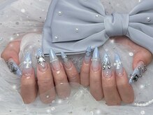 ベルグローアルファネイル(BELLE GROW ALPHA NAIL)/水色グラデーションネイル