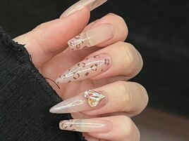 ピンクヒョウ柄ネイル￥8350