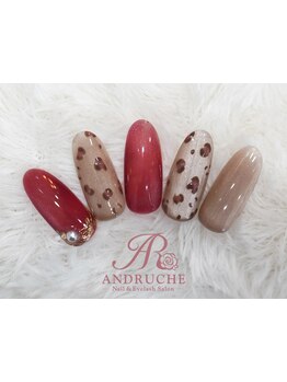 シンプル系（オフィス・日常）が得意