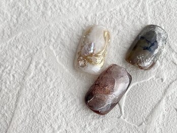 サロンアイ 池袋店(salon i)の写真/【高レベルの技術が自慢】繊細な手描き・個性派アート・トレンドデザイン◎持ち込みデザインの再現も得意♪
