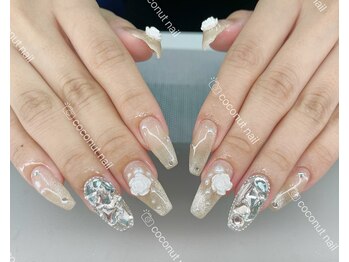 ココナッツネイル/