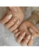 ティアベス(Tia Bess)/ピンクが差し色のニュアンス♪