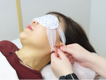 イヤーエステ福耳 池袋店の写真/【男性の方にもオススメ◎】1度体験したらやみつきに☆イヤーエステで日々の疲れを癒すリラックスタイム♪