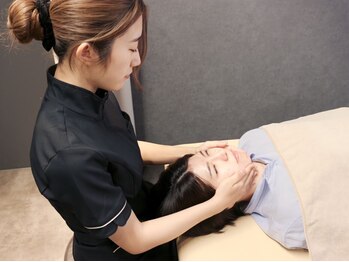 にしもと整骨院 鍼灸院 鶴橋院/小顔矯正