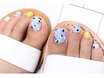 キダチ(Kidati)/アニマル柄フットネイル