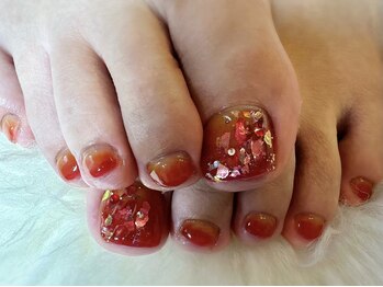 アミュリー ネイル アトリエ(Amury nail atelier)/ボルドー 紅葉 グラデーション 