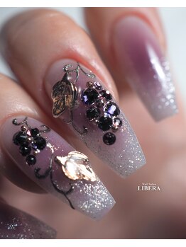 チークネイルとぶどうアート