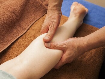 コリナイッス療術院の写真/【免疫力up！】足のむくみや疲れを解消したい方におすすめです♪丁寧なカウンセリングと施術で満足度◎