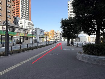 アトラクト(Attract)/そのまま真っ直ぐ進みます