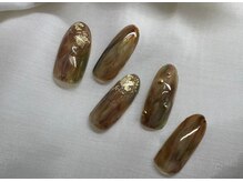 スピードネイル アンド アイ 宮交シティ店/#109 【ニュアンス×金箔】