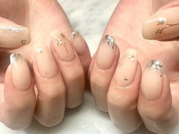 シャルム 網干店(CHARME)の写真/大人女性必見！シンプルネイルは圧倒的美フォルムで差別化◎オフィスでも映える自爪に優しい上品ネイルを＊