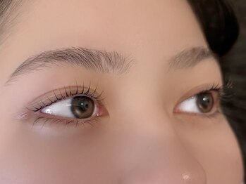 ベルティークアイ(Beltheque Eyes)/ラッシュリフト