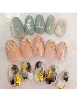 エフブルーム レカン(f'bloom L'ecrin)の写真/【トレンドデザイン】繊細なデザインが得意なサロンだからこそ叶う、上品で洗練された指先を定額でご用意◎