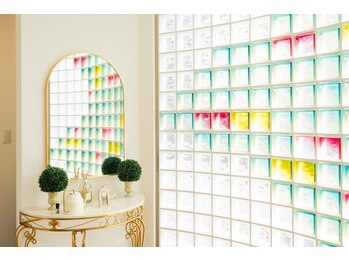 オン 蕨駅西口(ON)/女性専用プライベート個室サロン